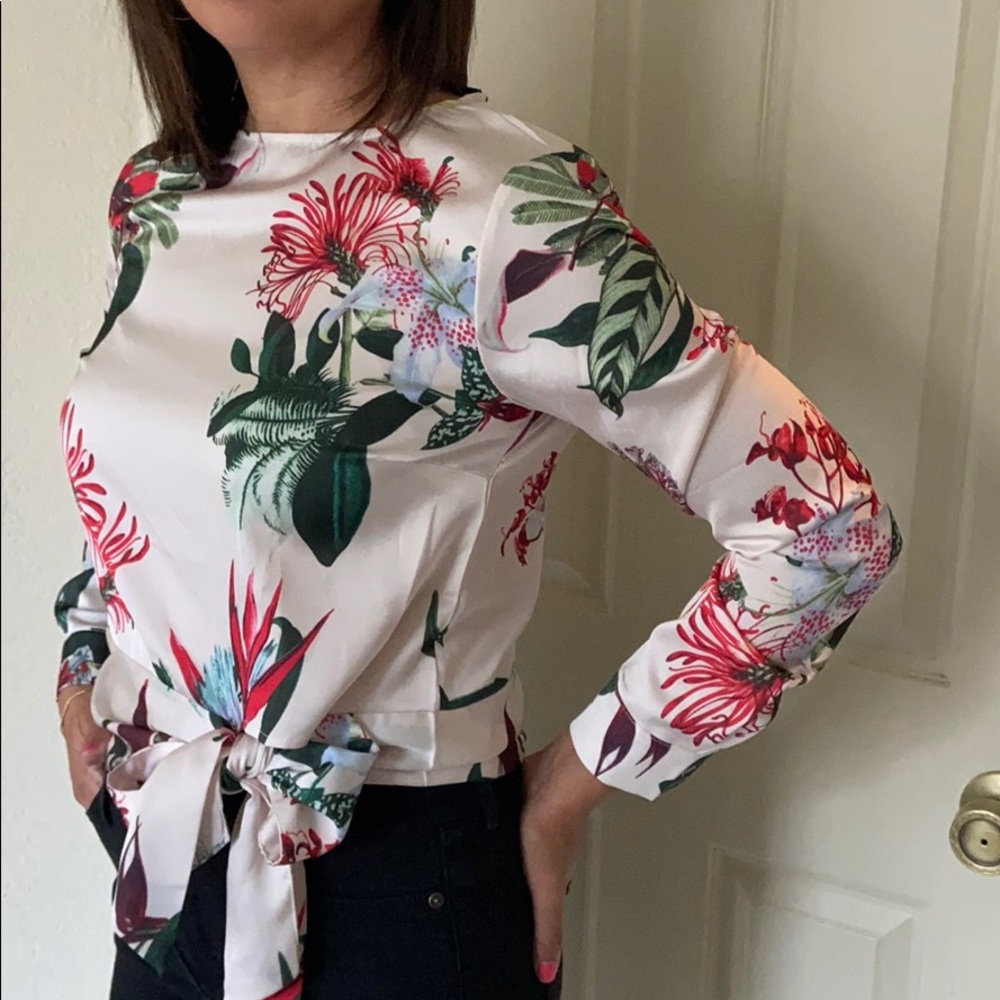 Floral blouse NWT
